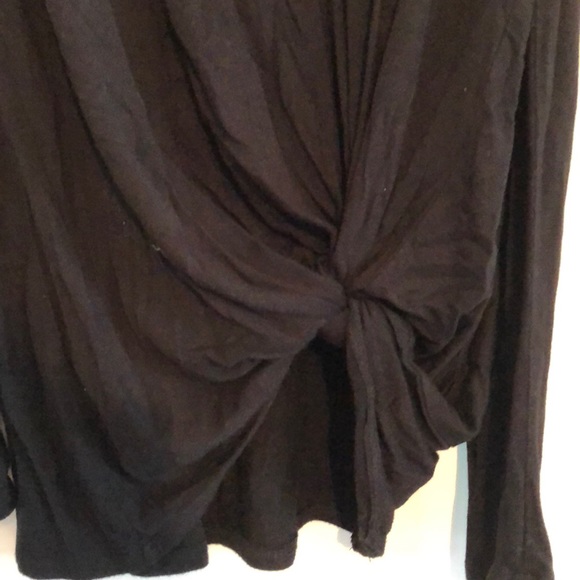 Open shoulder tie black shirt - Picture 2 of 2